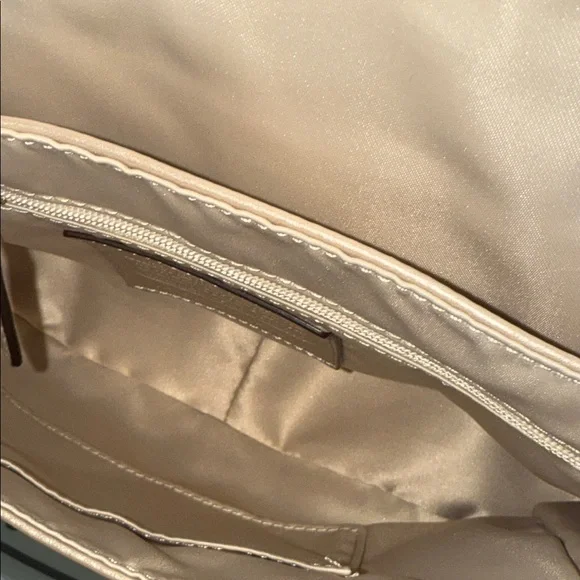 Coach Beige Leather Shoulder Bag - Picture 5 of 12